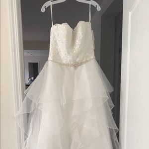 Never been worn wedding dress